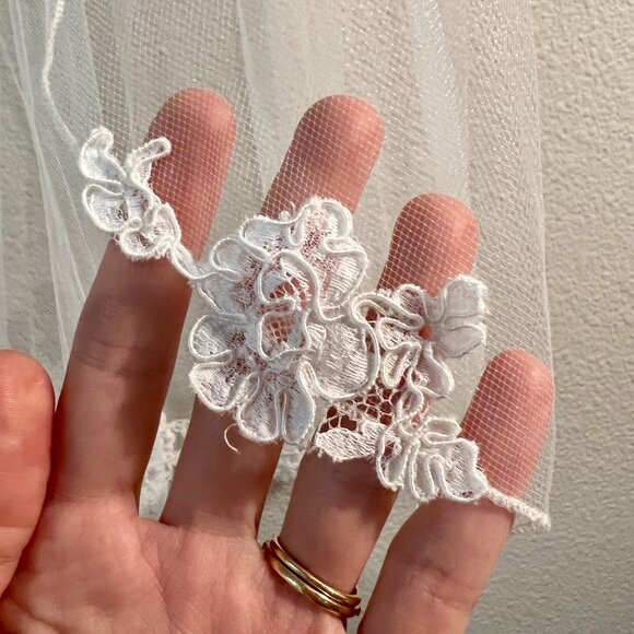 PARIS by Debra Moreland Alves Wedding Veil - Picture 8 of 8